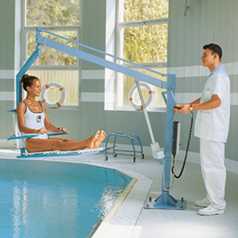 SWIMMING POOL HOISTS